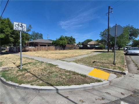 Photo of 1210 G Street, Merced, CA 95341 (MLS # MC26125121)