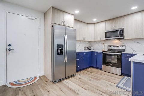 8308 Regents Rd 1F San Diego CA 92122