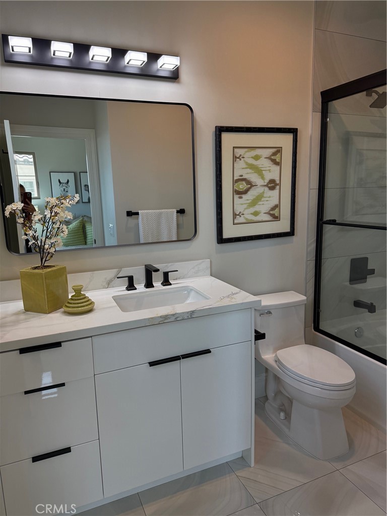 4437 Stewart C