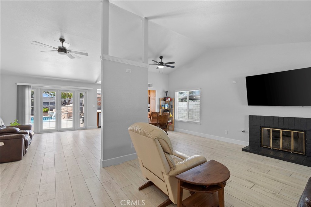 16373 Montgomery Ave