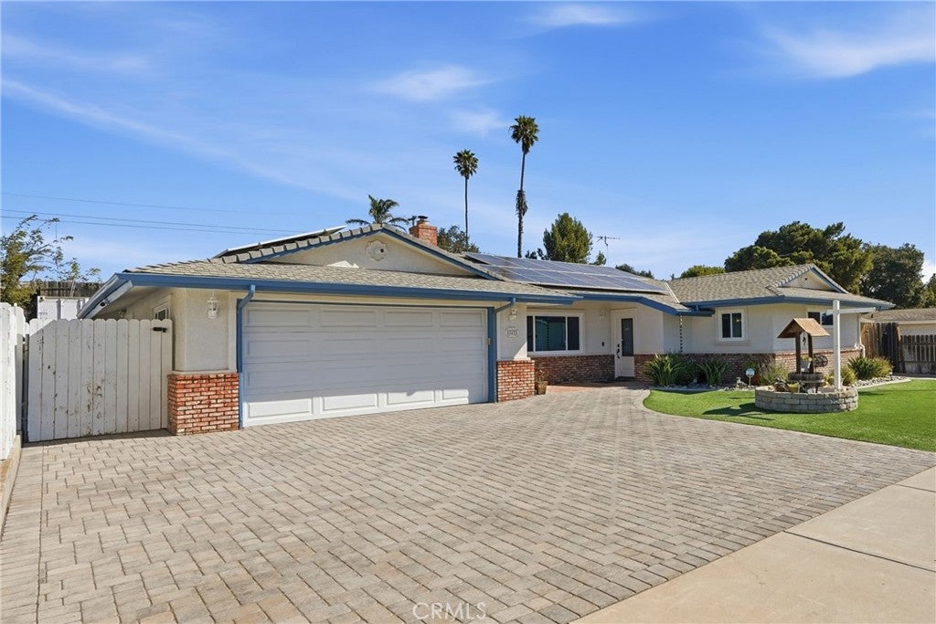 329 Hobbs