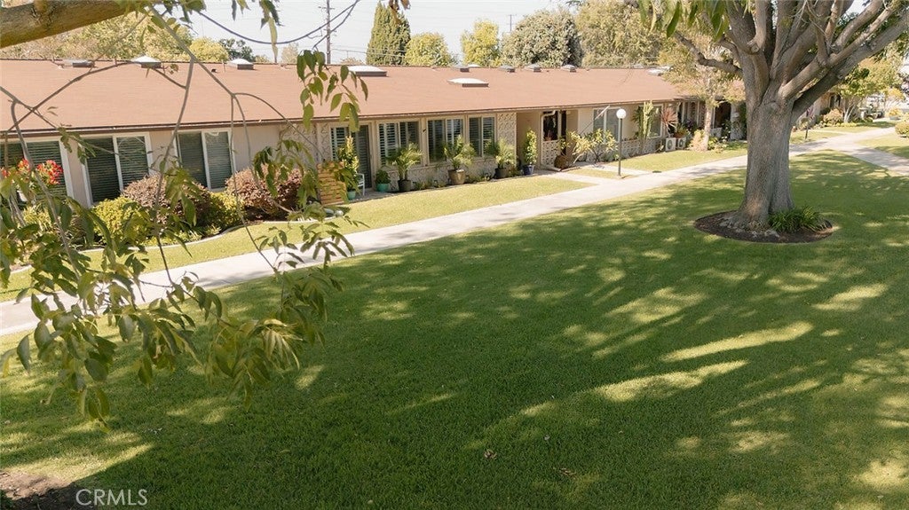 13081 Del Monte Dr. #278e (M11)