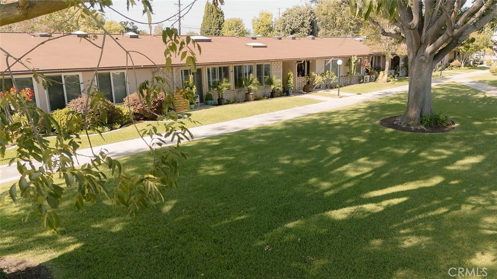 13081 Del Monte Dr. #278e (M11)