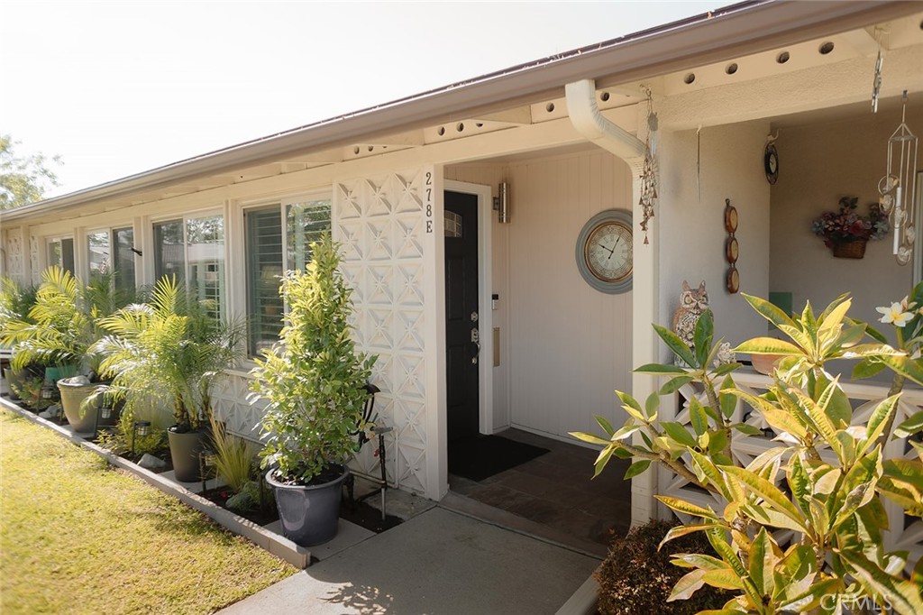 13081 Del Monte Dr. #278e (M11)
