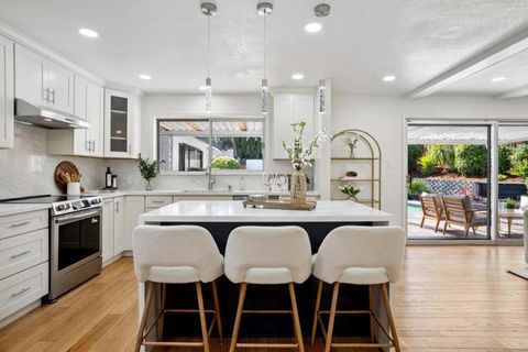 Tiny photo for 1683 Escalante Way, Burlingame, CA 94010 (MLS # ML82037622)