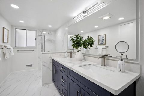 Tiny photo for 1683 Escalante Way, Burlingame, CA 94010 (MLS # ML82037622)