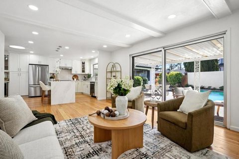 Tiny photo for 1683 Escalante Way, Burlingame, CA 94010 (MLS # ML82037622)