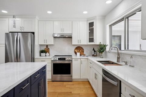 Tiny photo for 1683 Escalante Way, Burlingame, CA 94010 (MLS # ML82037622)