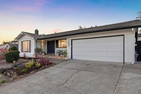 Tiny photo for 1683 Escalante Way, Burlingame, CA 94010 (MLS # ML82037622)