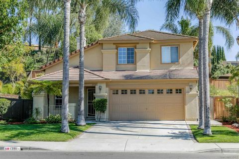 Photo of 1351 Cottonwood Dr, Oceanside, CA 92056 (MLS # 260006957SD)