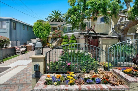 Photo of 274 Diamond Street #2, Laguna Beach, CA 92651 (MLS # LG26234698)