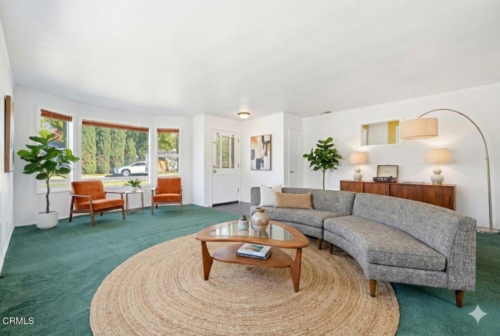 672 W Mendocino Street