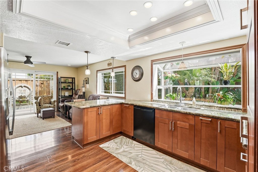 27562 Seascape Circle, Dana Point CA 92624 - Photo 20