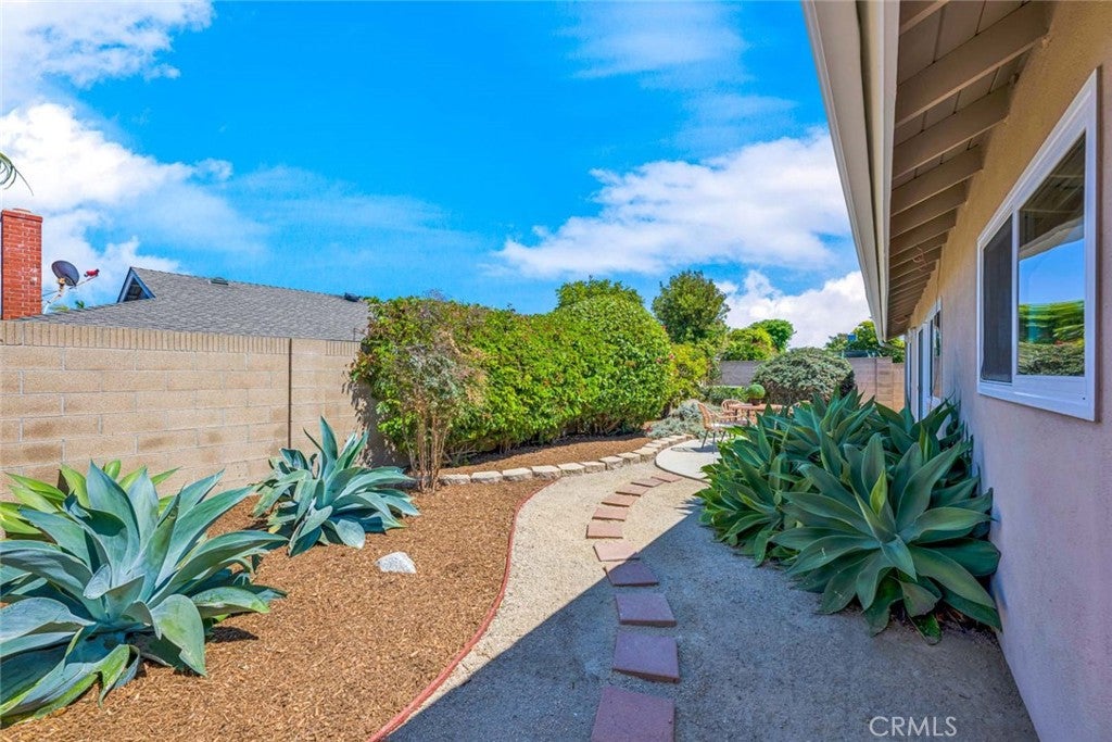 20652 Kelvin, Huntington Beach CA 92646 - Photo 38