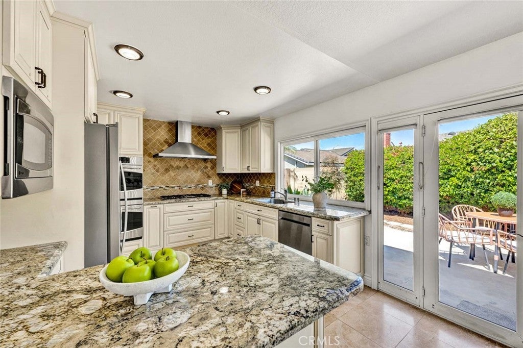 20652 Kelvin, Huntington Beach CA 92646 - Photo 18