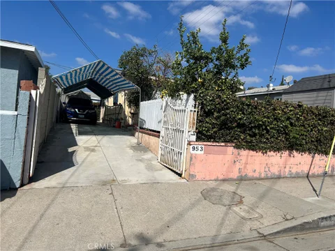 MLS: MB26194896