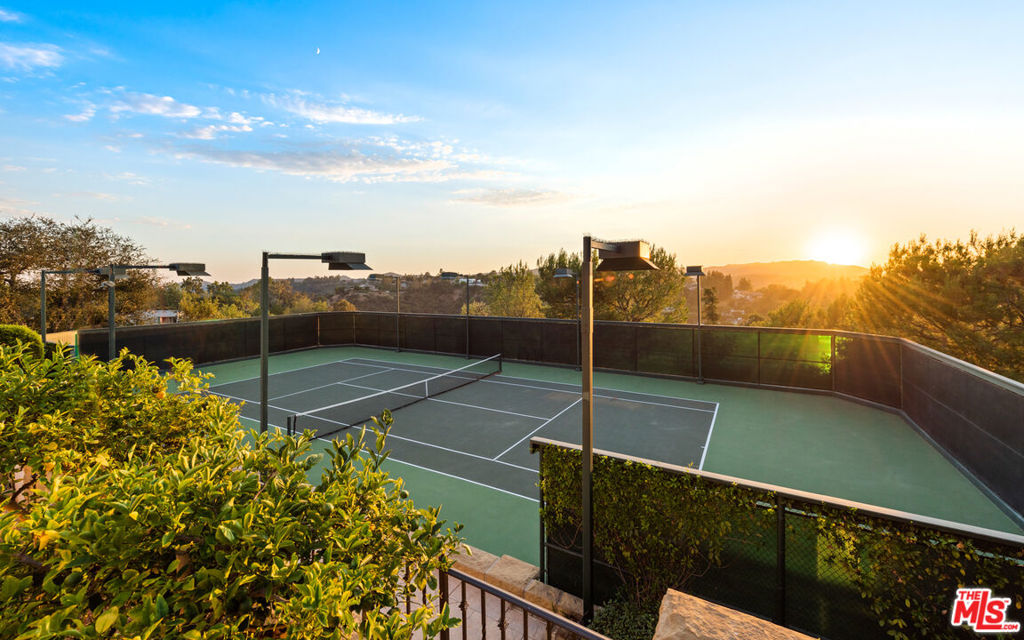 2911 Antelo View Drive