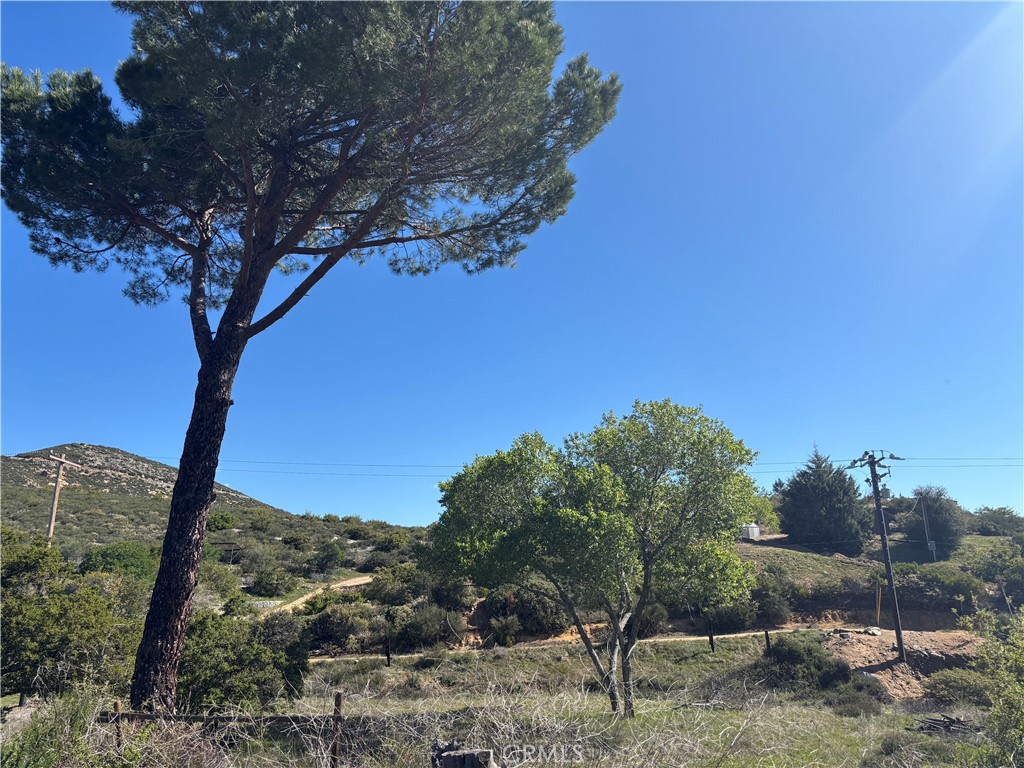 47385 woodcliff dr.