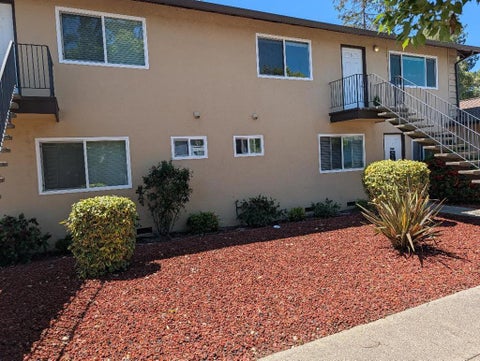 Photo of 212 Wilton Drive, Campbell, CA 95008 (MLS # ML82054392)