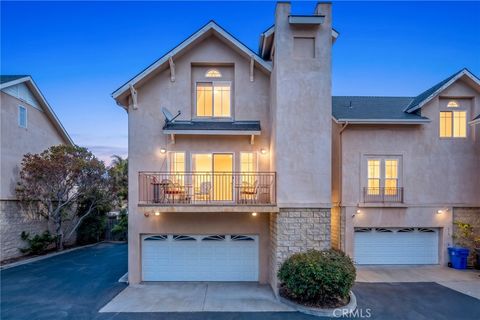 Photo of 372 Park Ave, Pismo Beach, CA 93449 (MLS # PI25263302)
