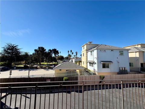 Tiny photo for 372 Park Ave, Pismo Beach, CA 93449 (MLS # PI25263302)