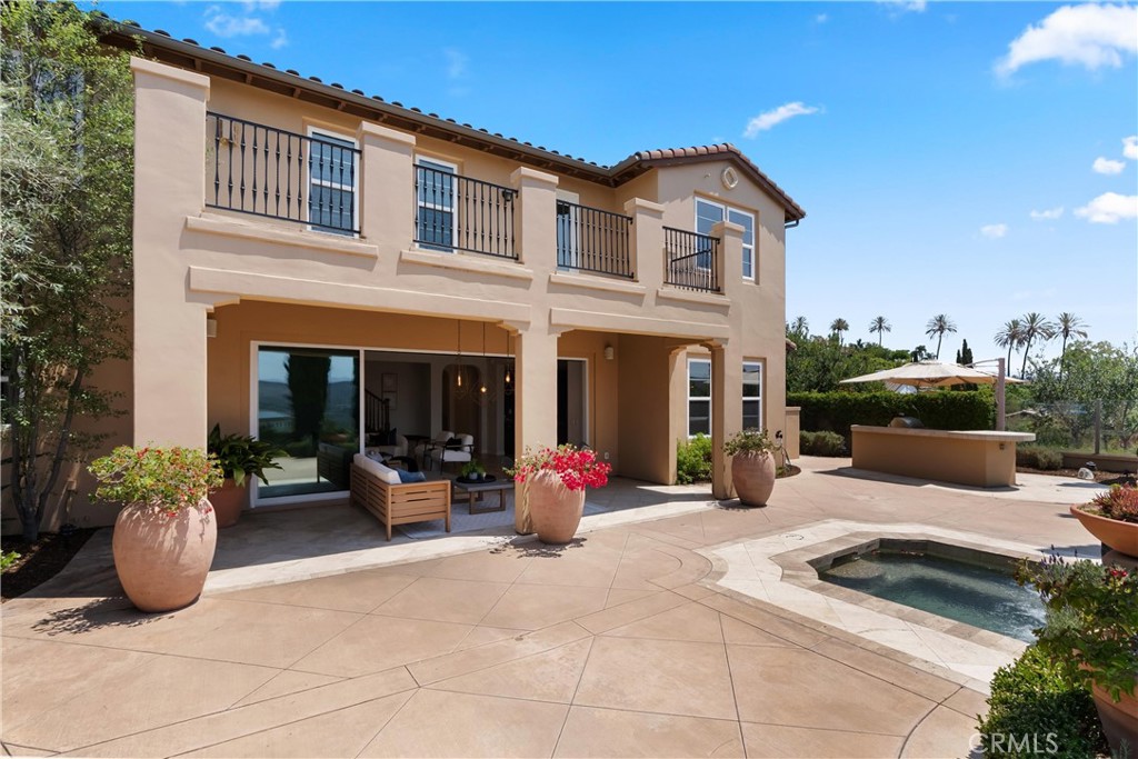 27502 Paseo Boveda