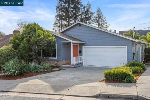 4239 Gregory St Oakland CA 94619