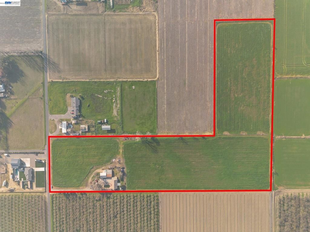 Photo of 3601 3601 W Simmons Rd Rd, Turlock, CA 95380 (MLS # 41124740)