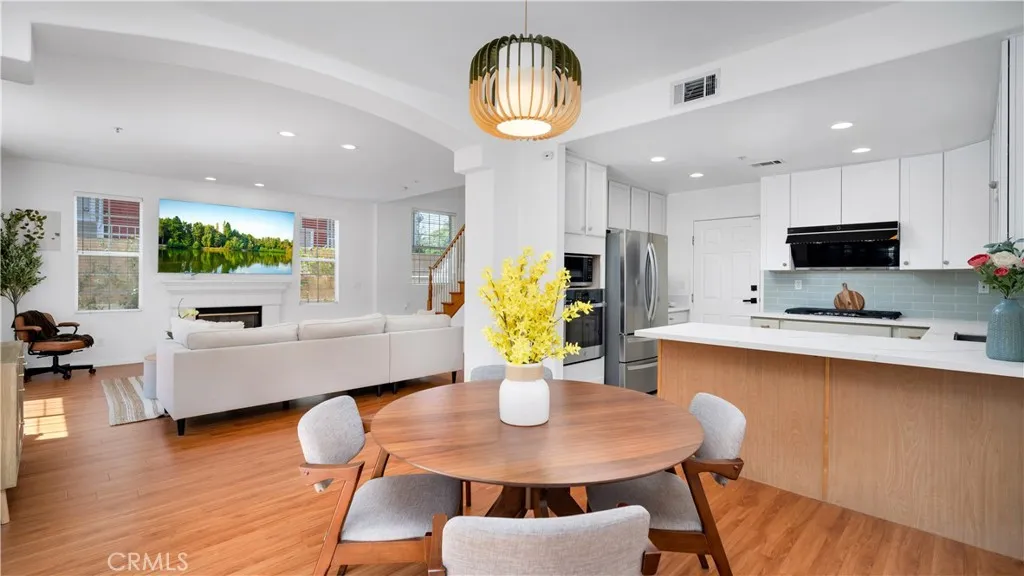 Arcadia, California 91007, United States, 3 Bedrooms Bedrooms, ,3 BathroomsBathrooms,Residential,Active,172541