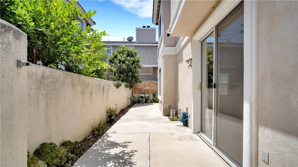 Arcadia, California 91007, United States, 3 Bedrooms Bedrooms, ,3 BathroomsBathrooms,Residential,Active,172541