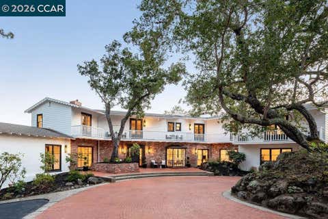 Photo of 17 Dias Dorados, Orinda, CA 94563 (MLS # 41146000)