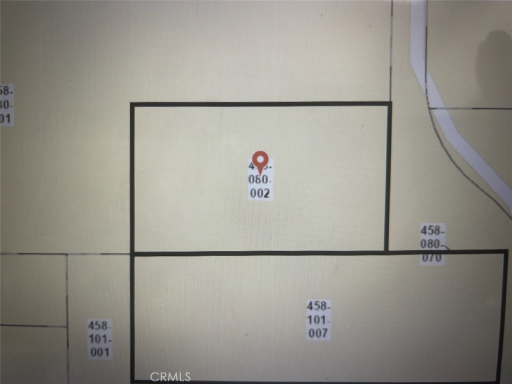 Amanda Ave Hemet 3rd lot off Hwy 74 / winchester road. APN 458-080-002. .74 acre . 109,900 City sewer, gas, water electric is in the street . Manhole for sewer is right in front of each lot . This lot is to be sold together and with a home and Auto repair shop next door APN # 458-101-007 is .94 acre @ 26283 Amanda Ave . 699,900