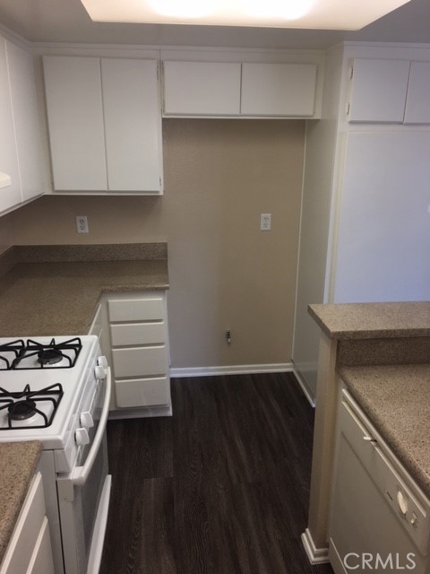 3632 -3636 W Park Central