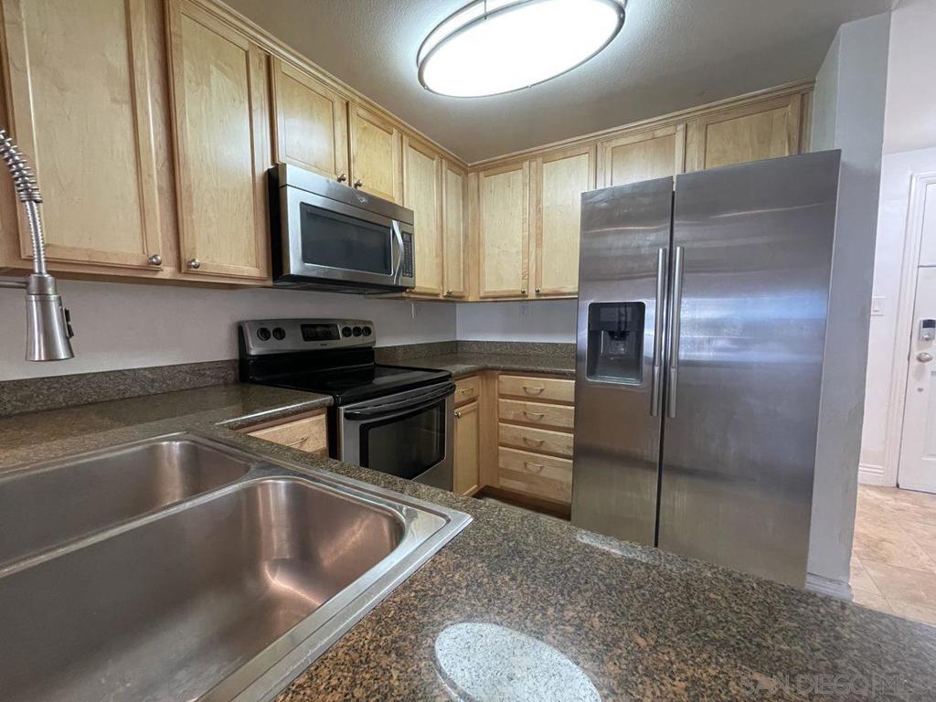 10224 Maya Linda Rd 17