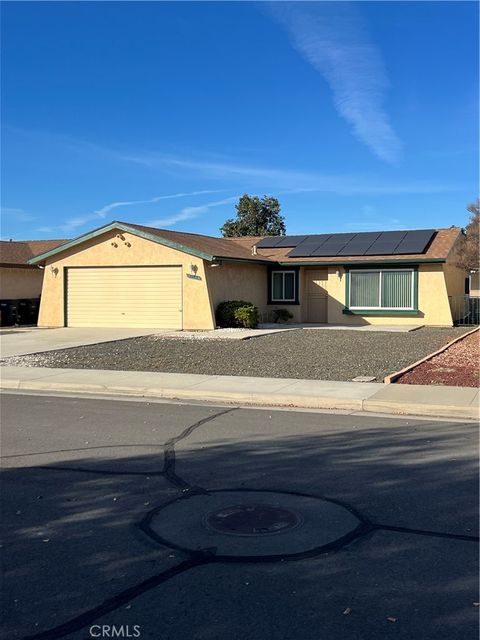 Photo of 2302 El Grande St, Hemet, CA 92545 (MLS # DW25279655)