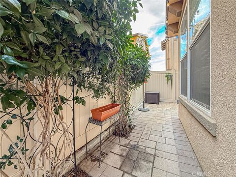 Tiny photo for 179 Stonegate Road, Camarillo, CA 93010 (MLS # SR26045358)