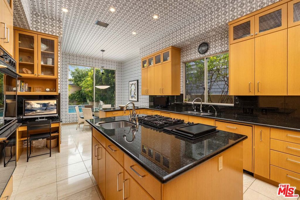 Balboa Peninsula - Residential
