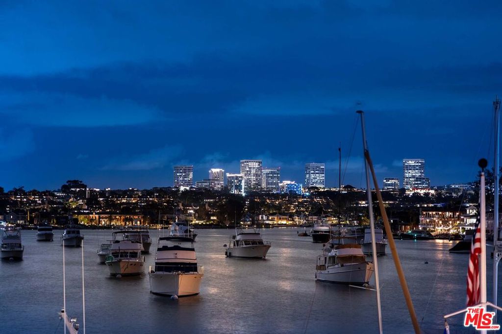 Balboa Peninsula - Residential