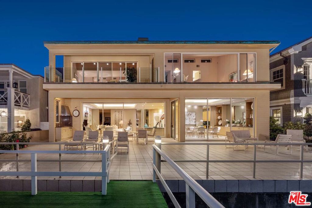 Balboa Peninsula - Residential