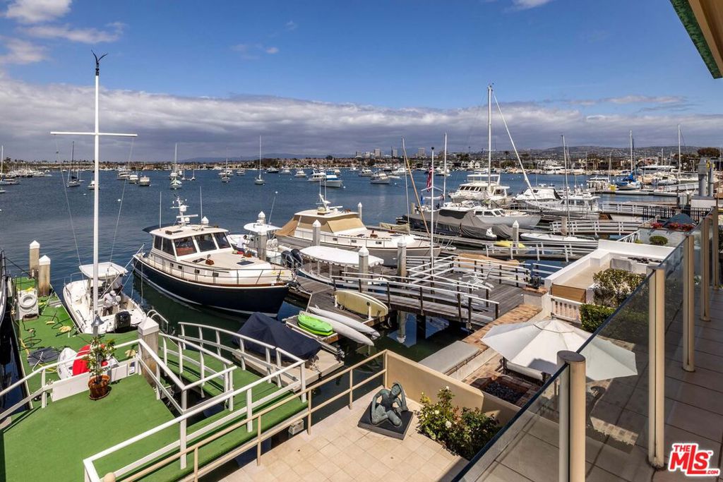 Balboa Peninsula - Residential