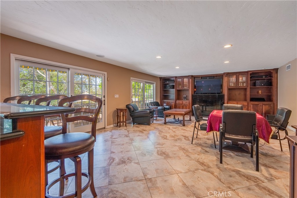Covina, California, 91724, United States, 5 Bedrooms Bedrooms, ,5 BathroomsBathrooms,Residential,Active,2024842