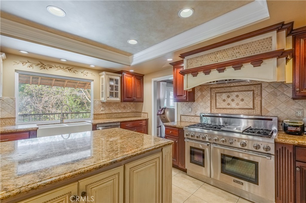 Covina, California, 91724, United States, 5 Bedrooms Bedrooms, ,5 BathroomsBathrooms,Residential,Active,2024842