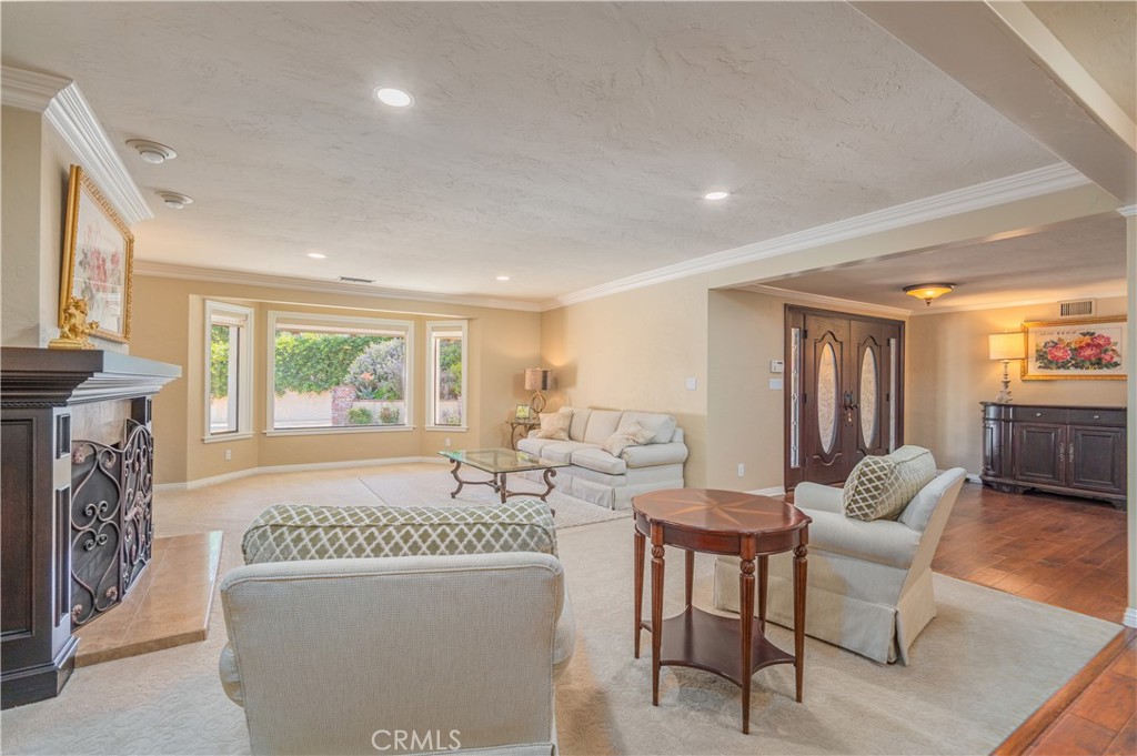 Covina, California, 91724, United States, 5 Bedrooms Bedrooms, ,5 BathroomsBathrooms,Residential,Active,2024842