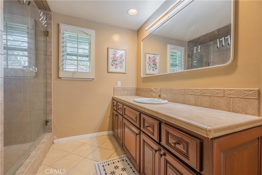 Covina, California, 91724, United States, 5 Bedrooms Bedrooms, ,5 BathroomsBathrooms,Residential,Active,2024842