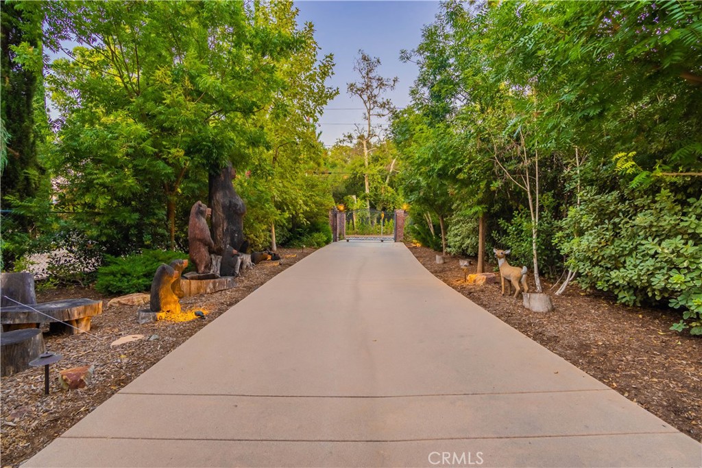 2899 N Monte Verde Drive