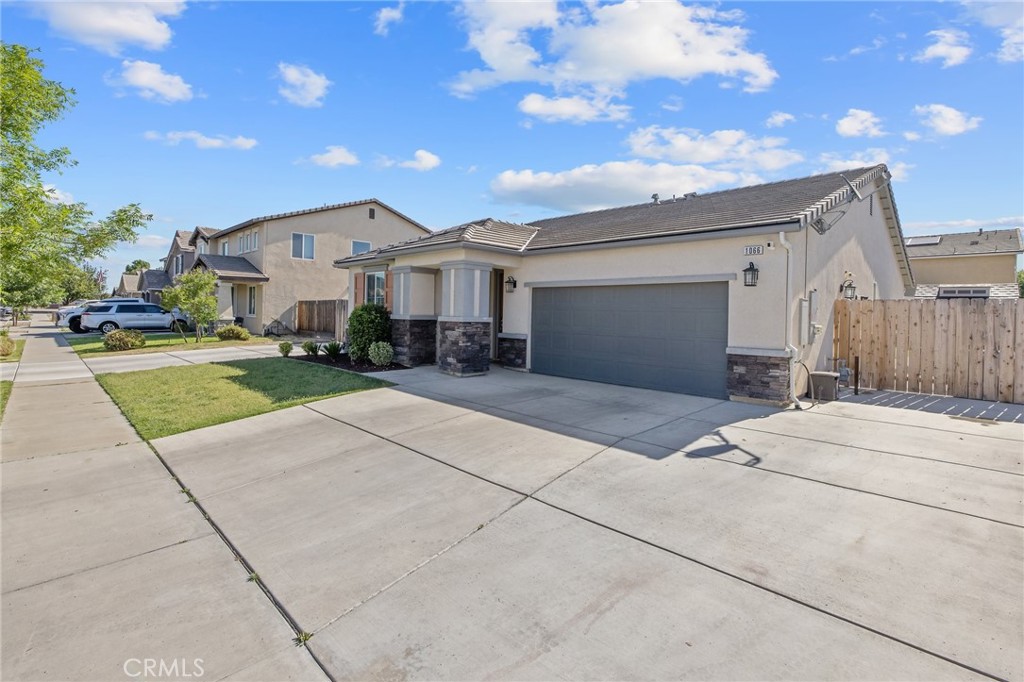 1066 Jade Way