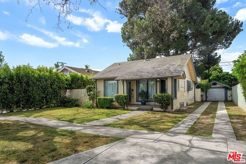 Photo of 8966 Cadillac Avenue, Los Angeles, CA 90034 (MLS # 26649247)