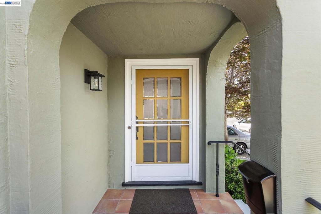 1610 Pacific Ave.