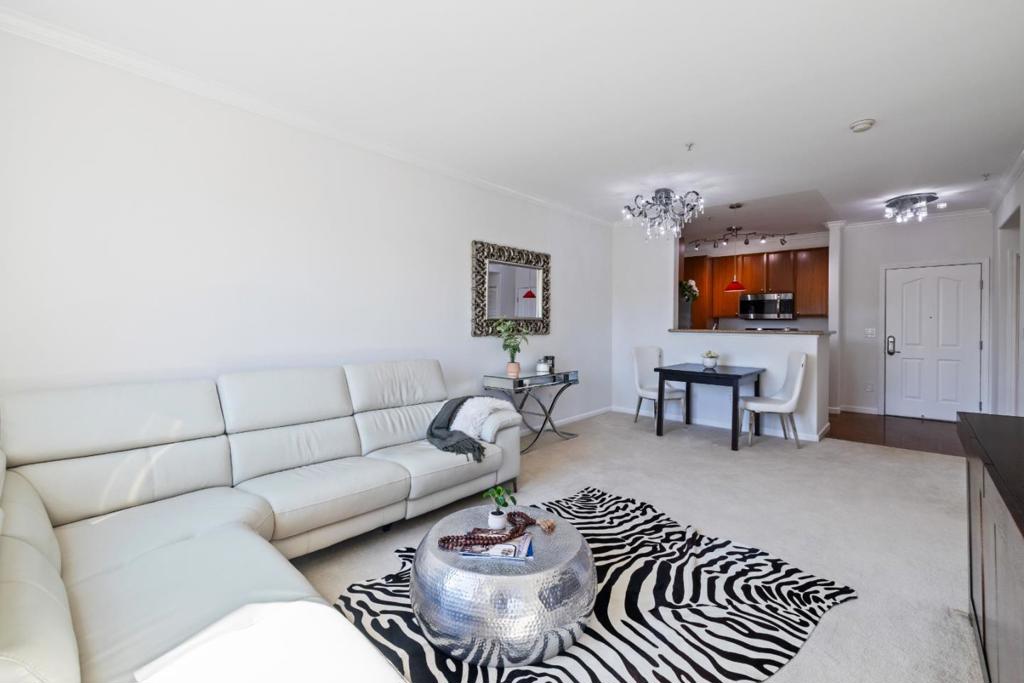 Properties 4 801 S Winchester Boulevard 3206