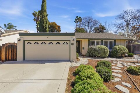 Photo of 6496 Du Sault Drive, San Jose, CA 95119 (MLS # ML82037528)